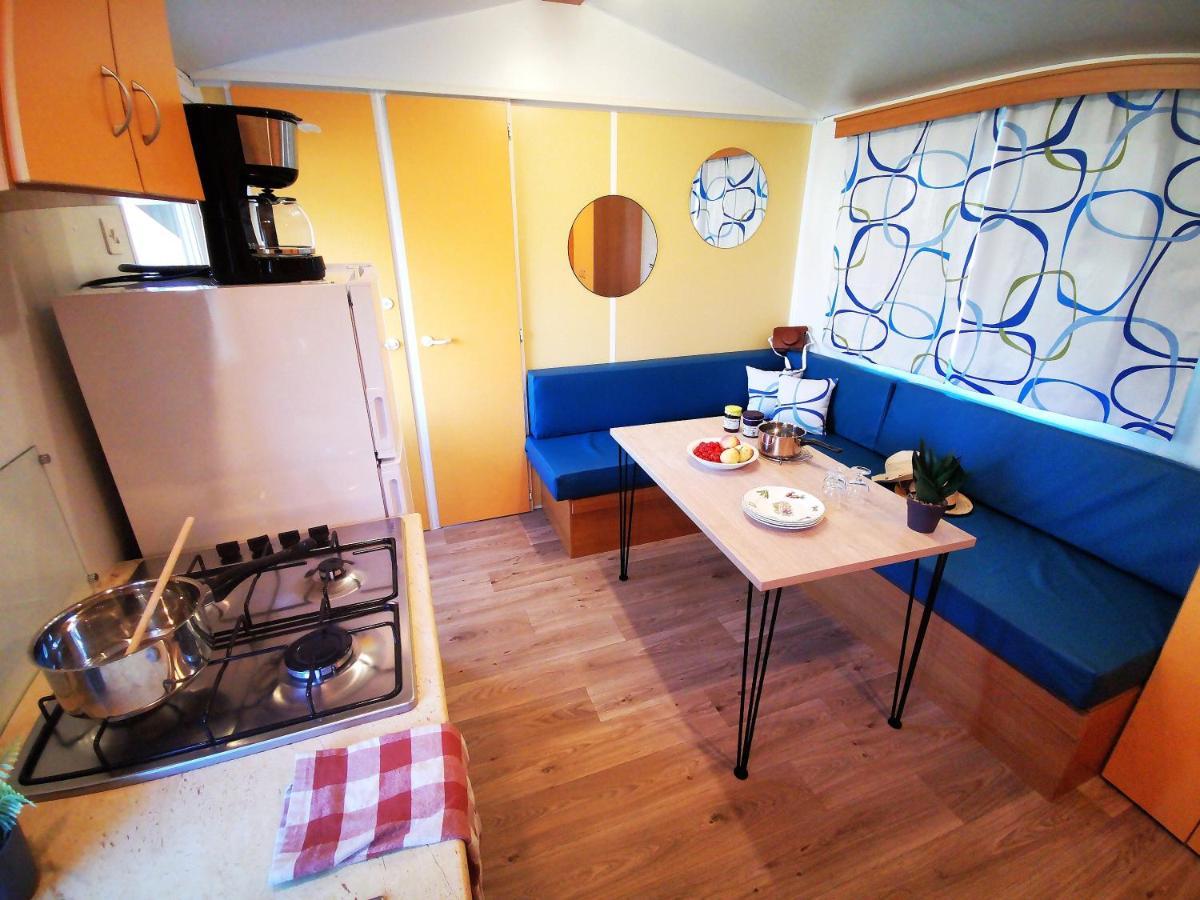 Camping Le Coin Charmant Chauzon Екстер'єр фото