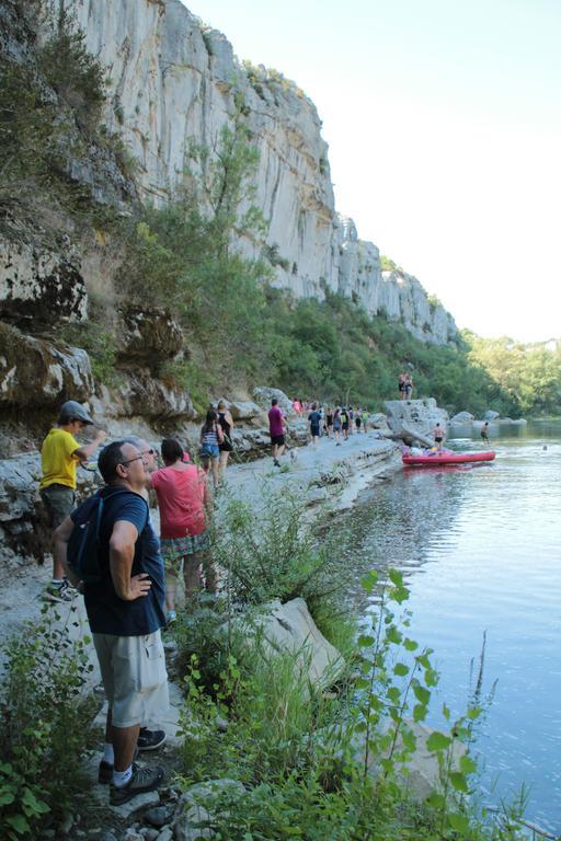 Camping Le Coin Charmant Chauzon Екстер'єр фото